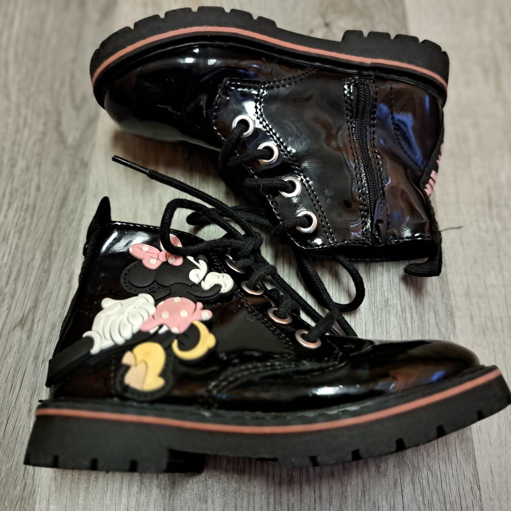 🌟 Disney Baby Minnie Black Patent Leather Zip Boots Size 24 Months🌟